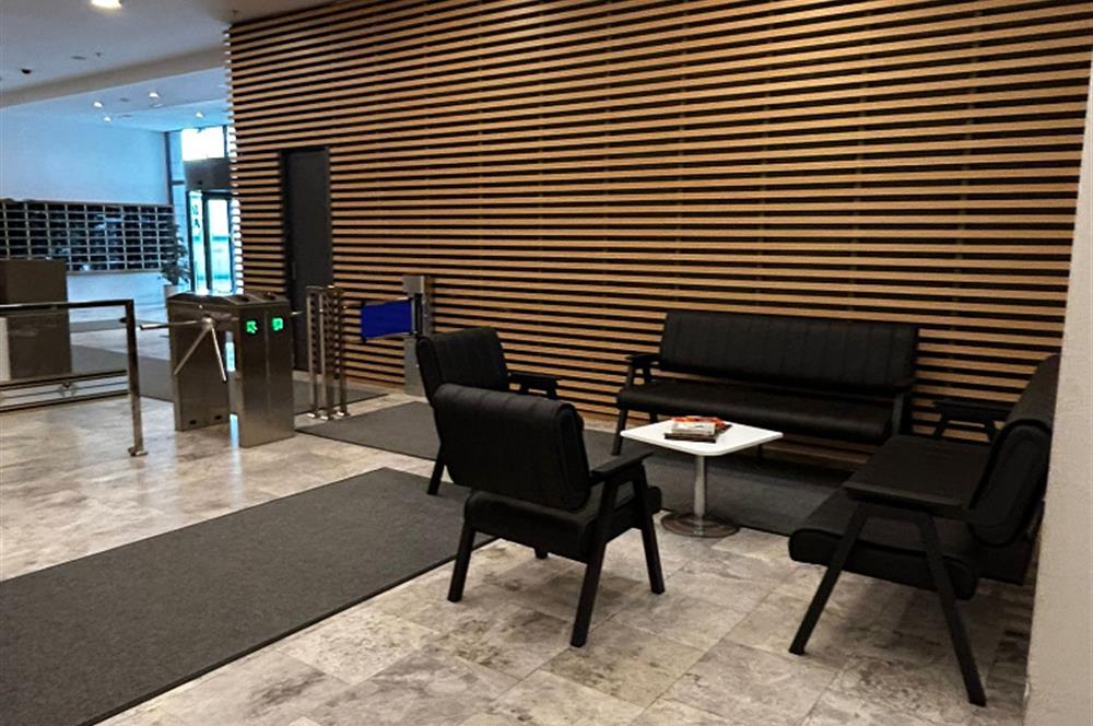 MAHALL ANKARA'DA PRESTİJLİ LOKASYONDA EŞYALI OFİS