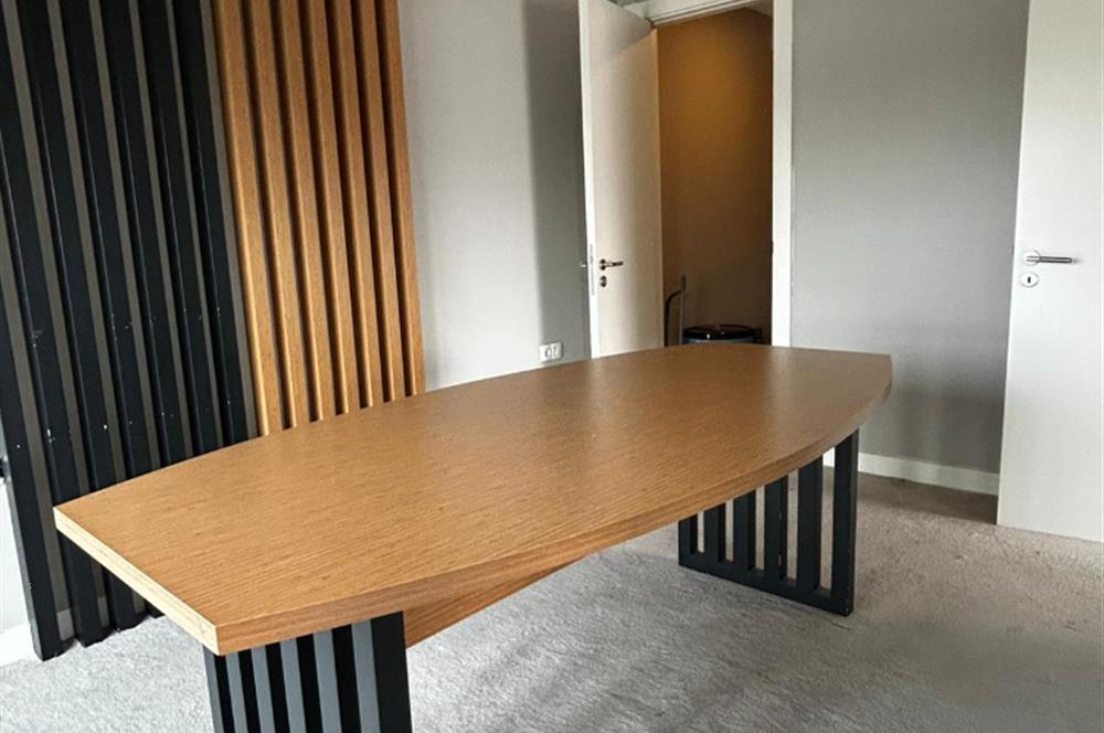 MAHALL ANKARA'DA PRESTİJLİ LOKASYONDA EŞYALI OFİS