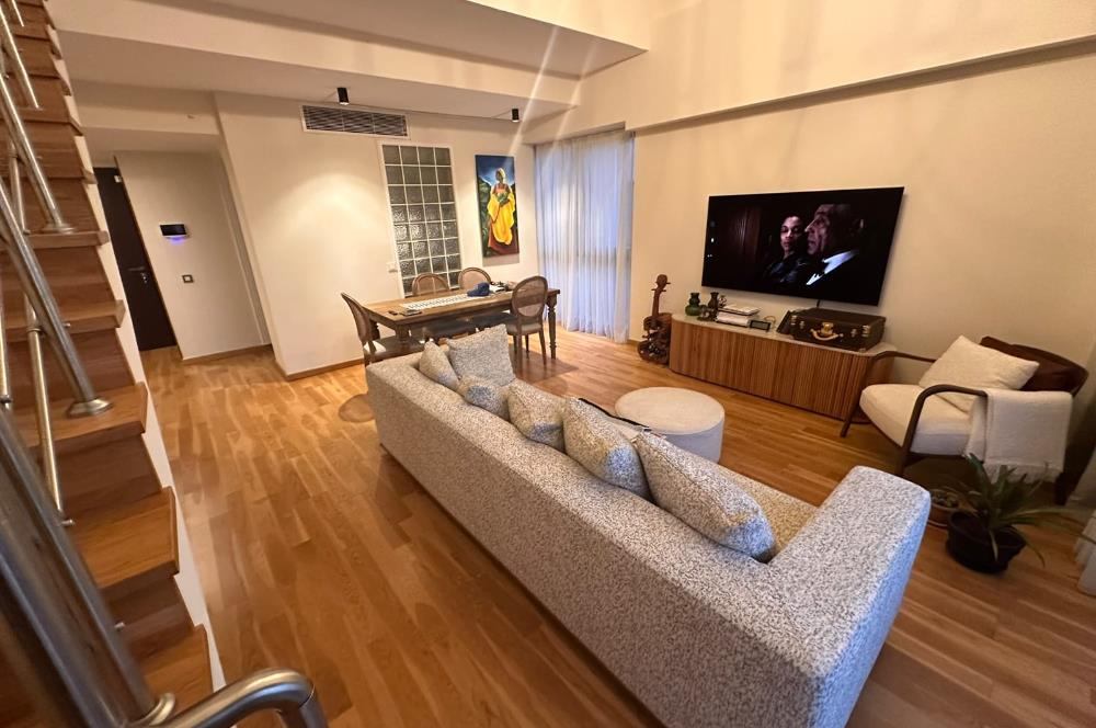 Zekeriyaköy Work&Live | 3+1Teraslı Çatı Dubleks 