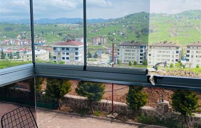 CENTURY 21'DEN KARACAÖMER MH. GENİŞ FERAH SATILIK 2+1 FIRSAT DAİRE