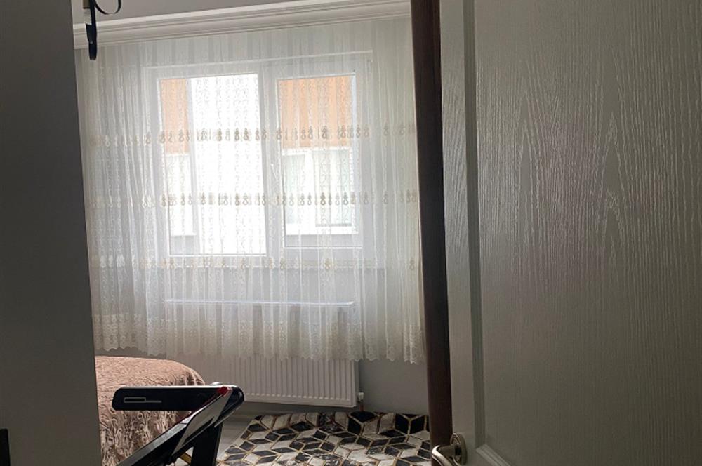 CENTURY 21'DEN KARACAÖMER MH. GENİŞ FERAH SATILIK 2+1 FIRSAT DAİRE