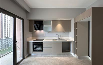 C21 ROOF'DAN YENİ FİKİRTEPE 16.ETAP KAPALI MUTFAK 2+1 KİRALIK