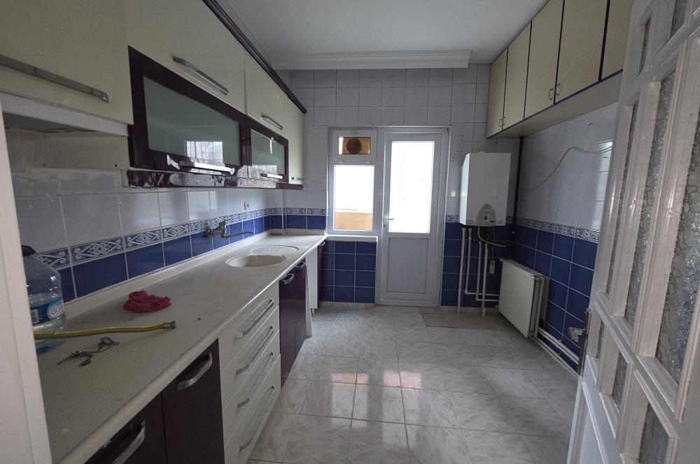 CEVİZLİDERE CADDESİ PARALELİ BAKIMLI KİRALIK DAİRE