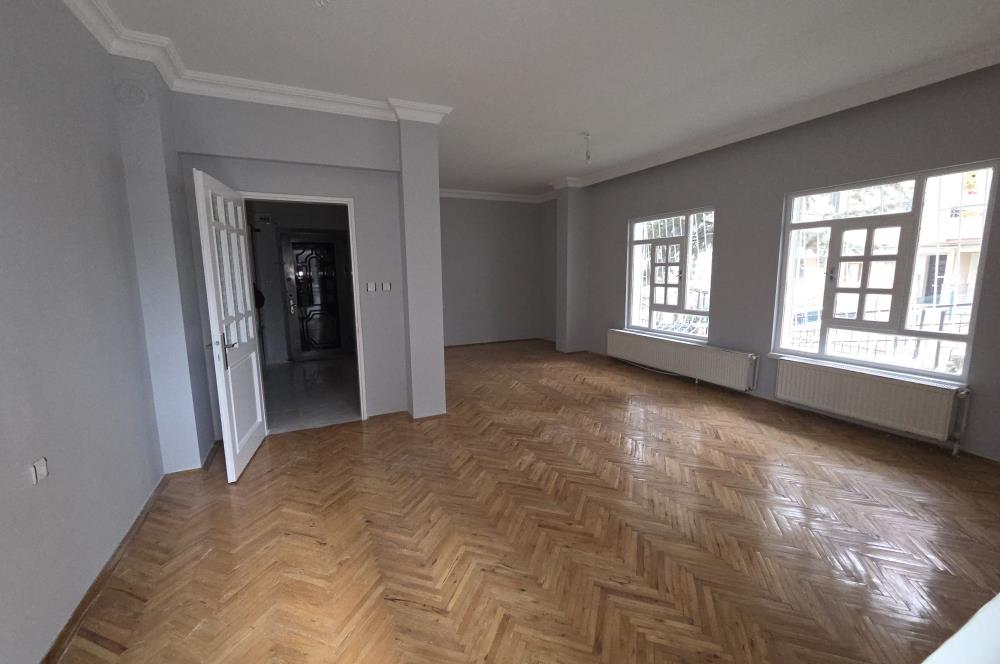 CEVİZLİDERE CADDESİ PARALELİ BAKIMLI KİRALIK DAİRE