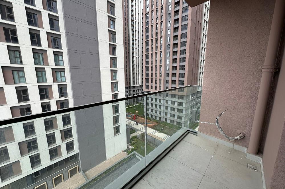 C21 ROOF'DAN YENİ FİKİRTEPE 16.ETAP KAPALI MUTFAK 2+1 KİRALIK