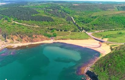 BEYKOZ ANADOLU FENERİ’NDE YATIRIMLIK 1.599 m² HİSSE