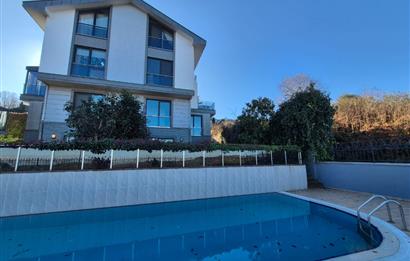 3+1 Panoramik Deniz Manzaralı, Havuz Cepheli Bahçe Dubleksi