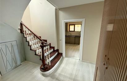 Zekeriyaköy'de Kiralık Tam Müstakil Villa