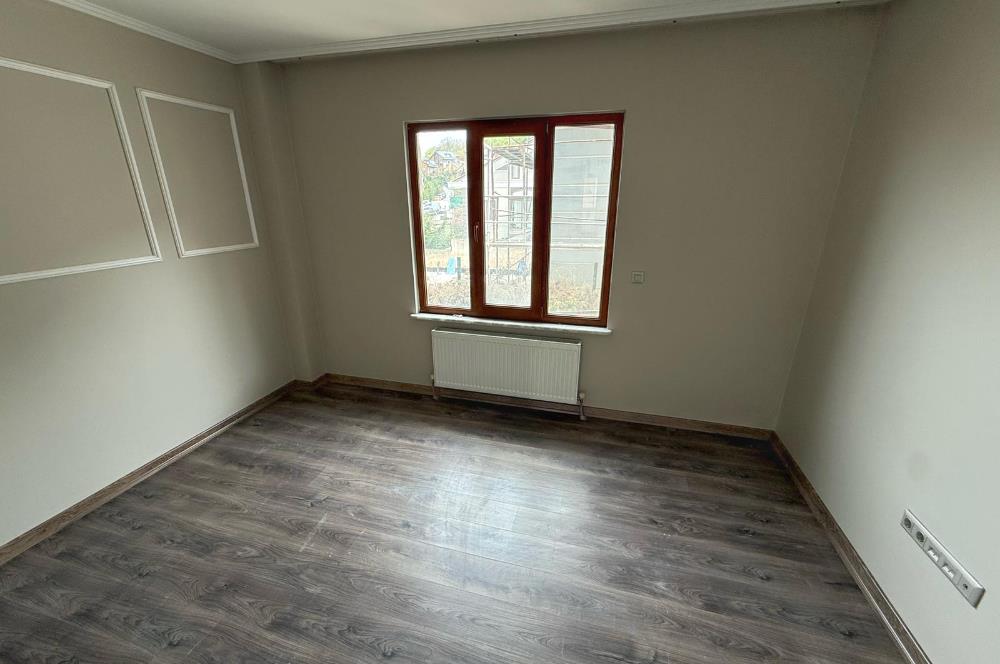 Zekeriyaköy'de Kiralık Tam Müstakil Villa