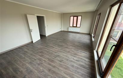 Zekeriyaköy'de Kiralık Tam Müstakil Villa