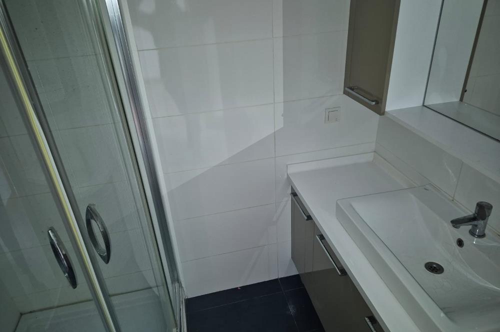 3+1 Panoramik Deniz Manzaralı, Havuz Cepheli Bahçe Dubleksi