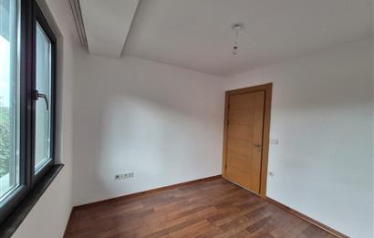 3+1 Panoramik Deniz Manzaralı, Havuz Cepheli Bahçe Dubleksi