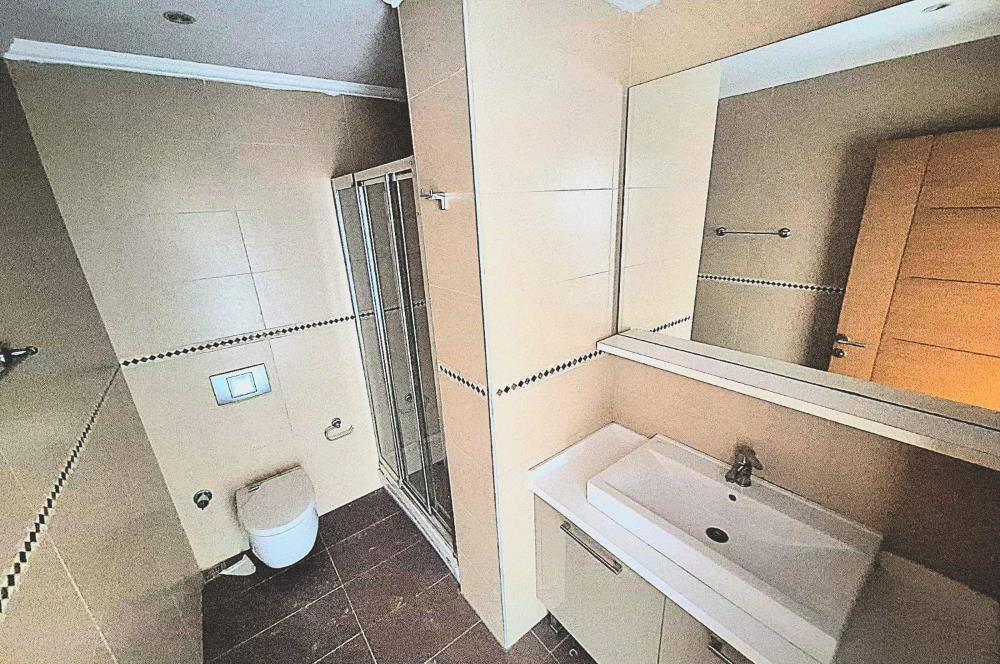 3+1 Panoramik Deniz Manzaralı, Havuz Cepheli Bahçe Dubleksi