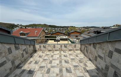 Zekeriyaköy'de Kiralık Tam Müstakil Villa