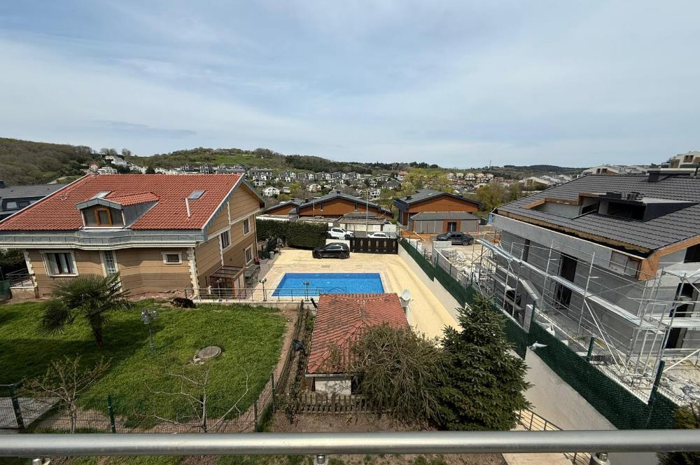 Zekeriyaköy'de Kiralık Tam Müstakil Villa