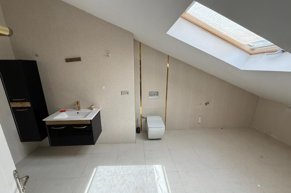 Zekeriyaköy'de Kiralık Tam Müstakil Villa