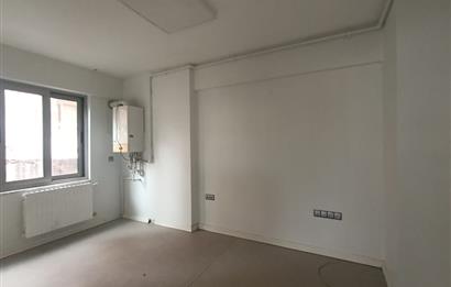 C21 LOFT'TAN KIBRISŞEHİTLERİ CADDESİNDE KİRALIK 2 KATLI İŞYERİ