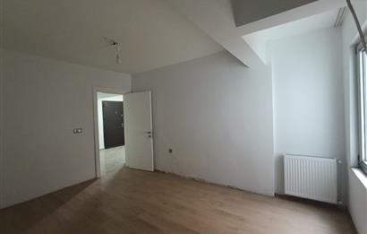 C21 LOFT'TAN KIBRISŞEHİTLERİ CADDESİNDE KİRALIK 2 KATLI İŞYERİ