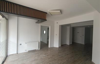 C21 LOFT'TAN KIBRISŞEHİTLERİ CADDESİNDE KİRALIK 2 KATLI İŞYERİ