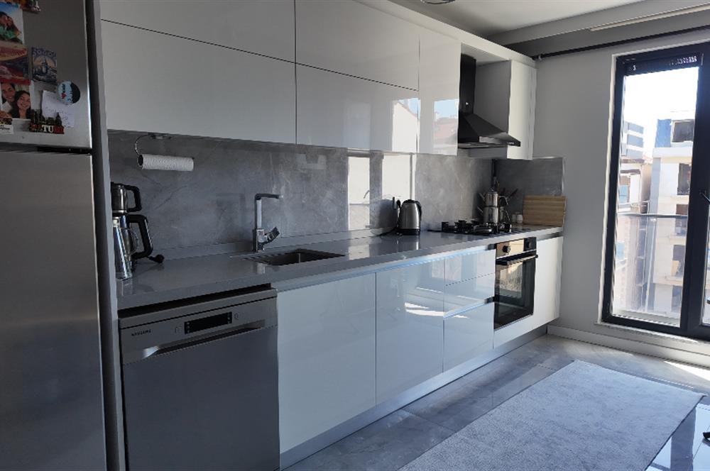 C21 NEXAR'DAN ÜSKÜDAR BULGURLU METRO YAKINI YENİ FERAH DUBLEKS