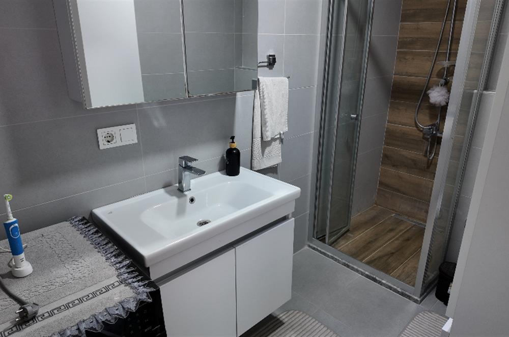 C21 NEXAR'DAN ÜSKÜDAR BULGURLU METRO YAKINI YENİ FERAH DUBLEKS