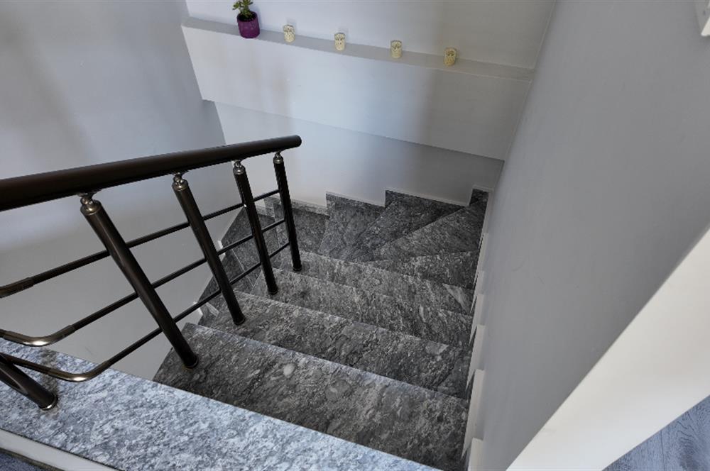 C21 NEXAR'DAN ÜSKÜDAR BULGURLU METRO YAKINI YENİ FERAH DUBLEKS