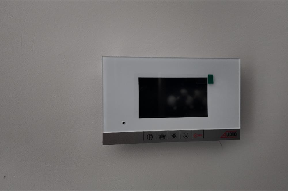 C21 NEXAR'DAN ÜSKÜDAR BULGURLU METRO YAKINI YENİ FERAH DUBLEKS