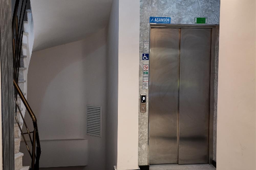 C21 NEXAR'DAN ÜSKÜDAR BULGURLU METRO YAKINI YENİ FERAH DUBLEKS