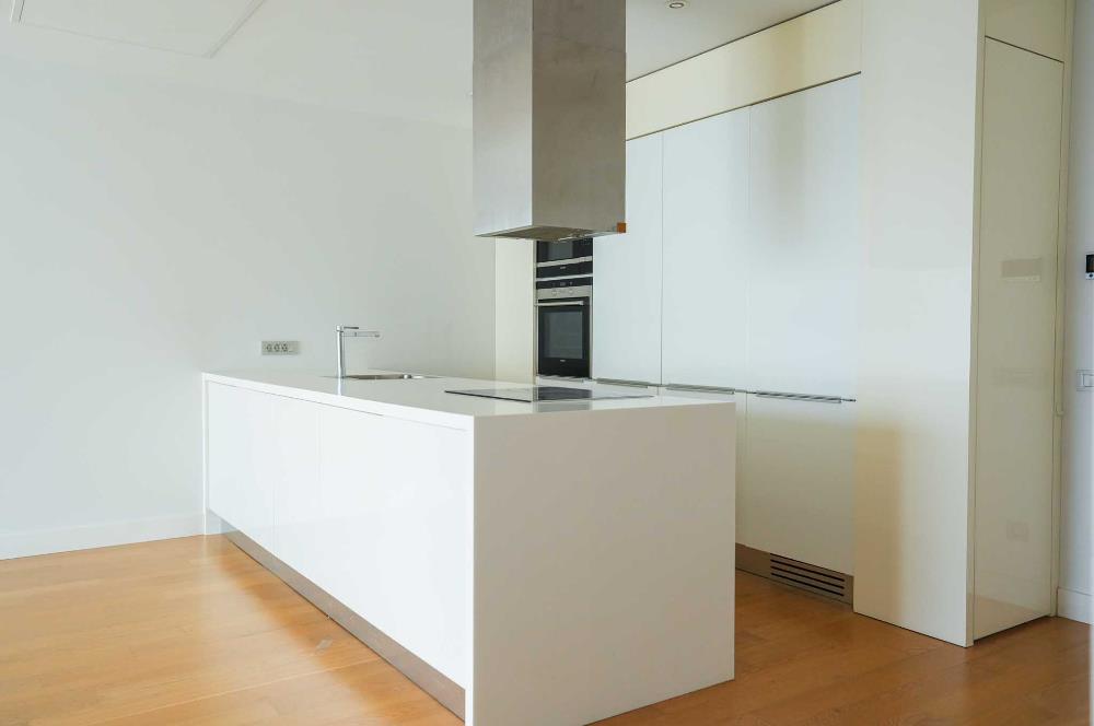 KİRALIK | FOUR WINDS RESIDENCE | ÖN BLOK DENİZ MANZARALI 