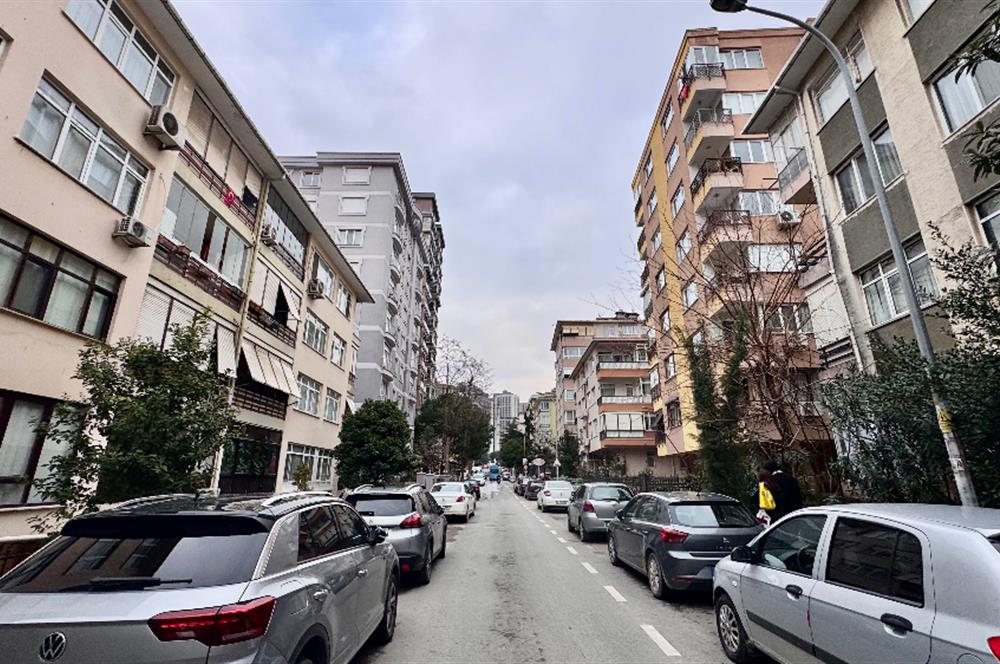 KADIKÖY | MERDİVENKÖY MAH. | YATIRIMLIK HİSSELİ SATIŞ FIRSATI