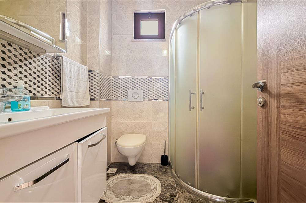 CENTURY21 BAL'DAN SATILIK BİNA