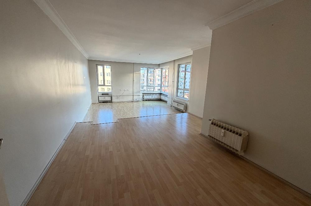 Yeşilyolda mükemmel konumlu 3+1 Kiralık daire