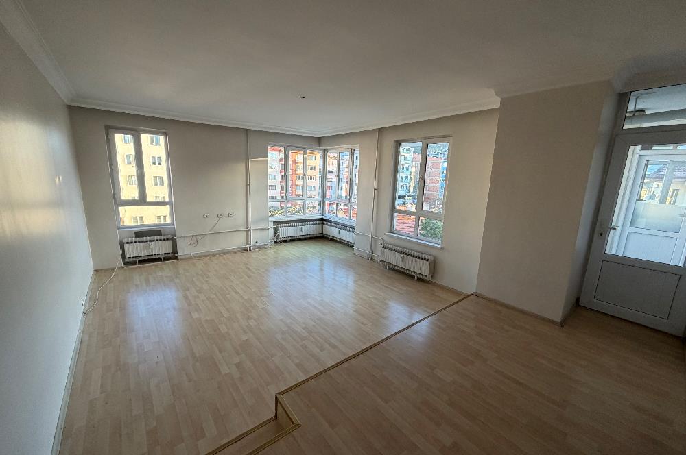 Yeşilyolda mükemmel konumlu 3+1 Kiralık daire