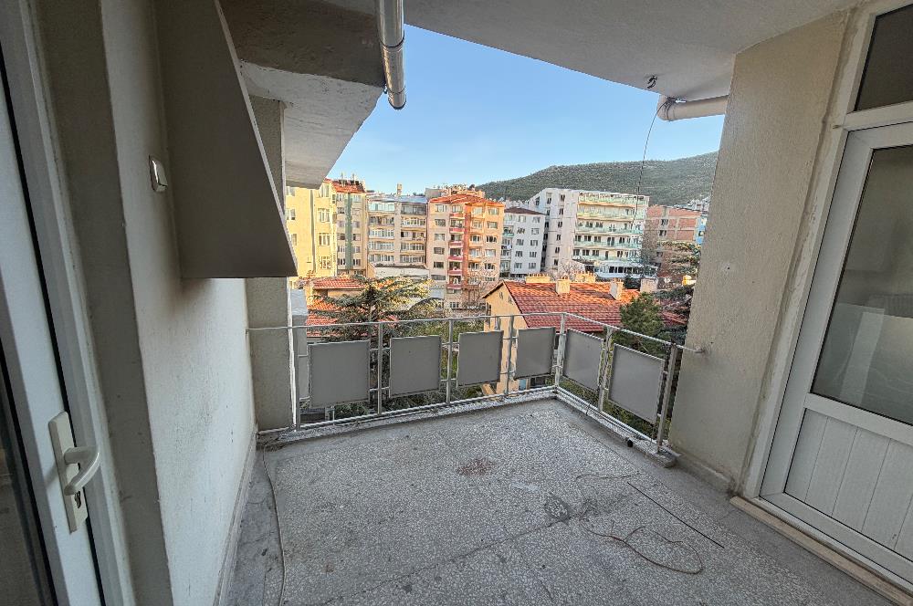 Yeşilyolda mükemmel konumlu 3+1 Kiralık daire