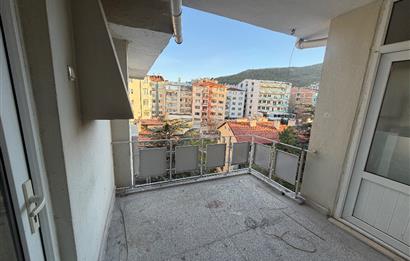 Yeşilyolda mükemmel konumlu 3+1 Kiralık daire