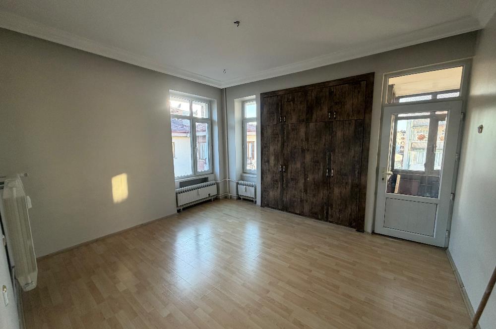 Yeşilyolda mükemmel konumlu 3+1 Kiralık daire