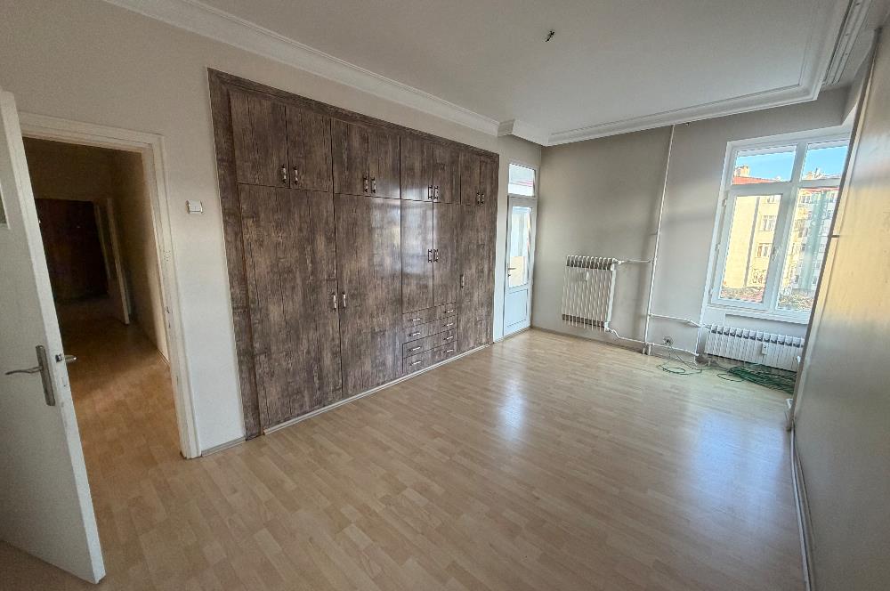 Yeşilyolda mükemmel konumlu 3+1 Kiralık daire