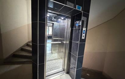 Yeşilyolda mükemmel konumlu 3+1 Kiralık daire