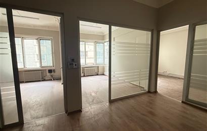 TAKSİMDE 4+1 KİRALIK OFİS