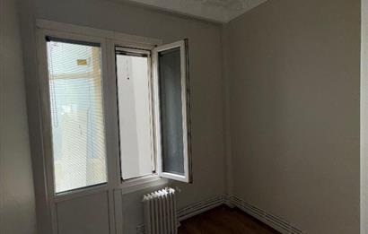 TAKSİMDE 4+1 KİRALIK OFİS