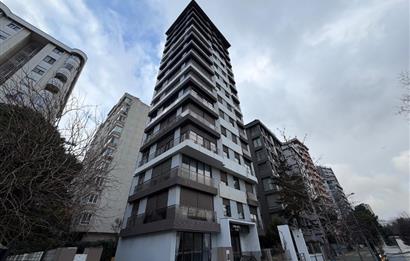 CADDEBOSTAN SAHİLDE FULL DENİZ MANZARALI 5+1 DUBLEKS DAİRE