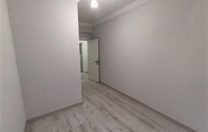 BÜYÜKÇEKMECE TEPECİK’TE OTURUMA HAZIR DAİRE