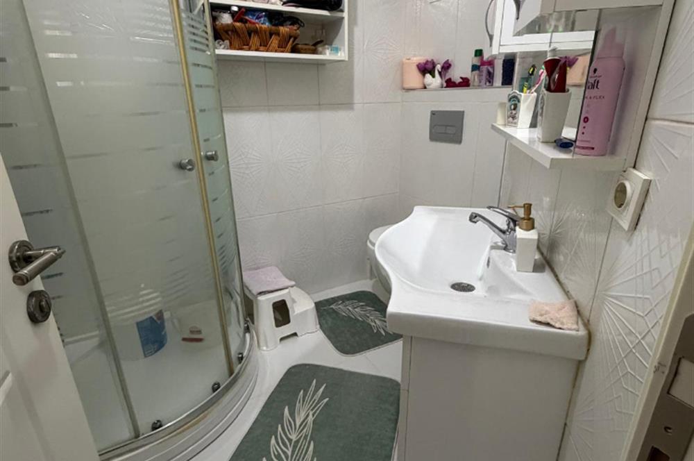 Esatpaşa'da Satılık 2+1 Bahçe Kullanımlı Ters Dubleks Daire