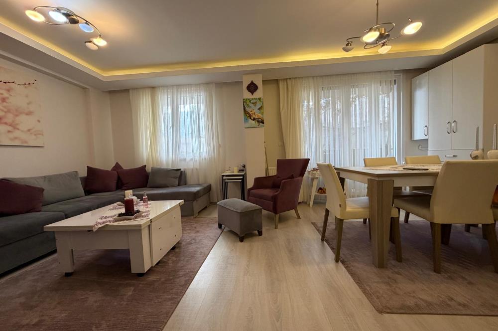 Esatpaşa'da Satılık 2+1 Bahçe Kullanımlı Ters Dubleks Daire