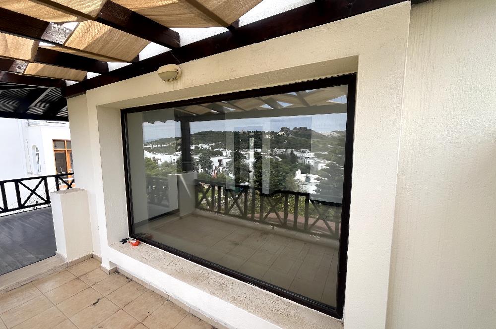 Yalıkavak'ta Deniz Manzaralı, Tadilatlı 2+1 Kiralık Daire 