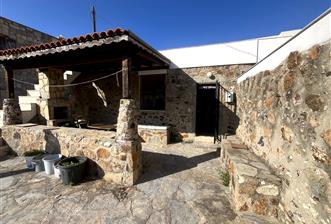 Gümüşlük Peksimet'te 2 Tapulu, 150m² Bahçeli Taş Ev - 1 - 33656