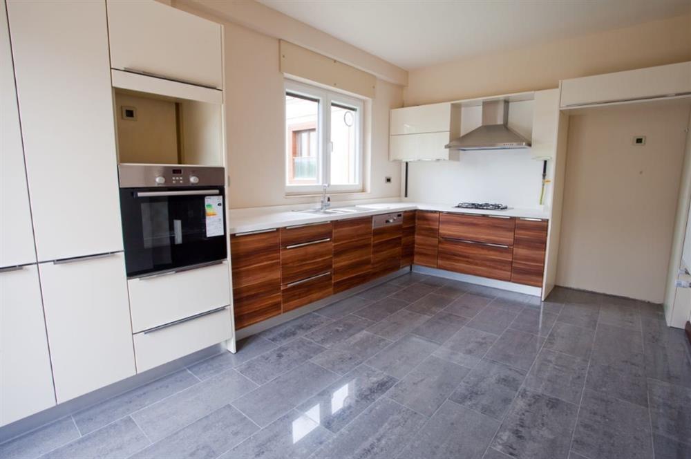 Zekeriyaköy GustoPark'ta 6,5+1 Kiralık Müstakil Villa