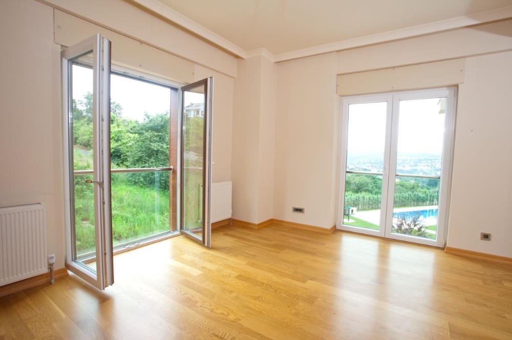 Zekeriyaköy GustoPark'ta 6,5+1 Kiralık Müstakil Villa