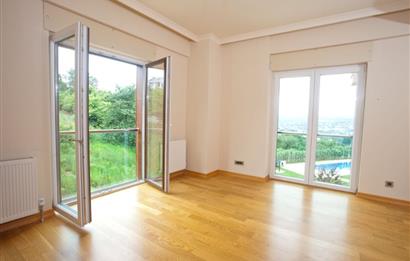 Zekeriyaköy GustoPark'ta 6,5+1 Kiralık Müstakil Villa