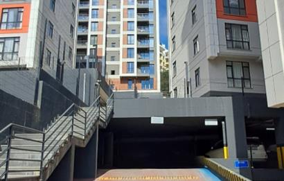 MALTEPE ESENKENT ANADOLU PARK SİTESİNDE BALKONLU 6+1 DUBLEKS